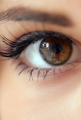 Beautiful eyes Caprice