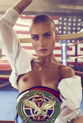 Skinny Boxer Vendela With Piercing